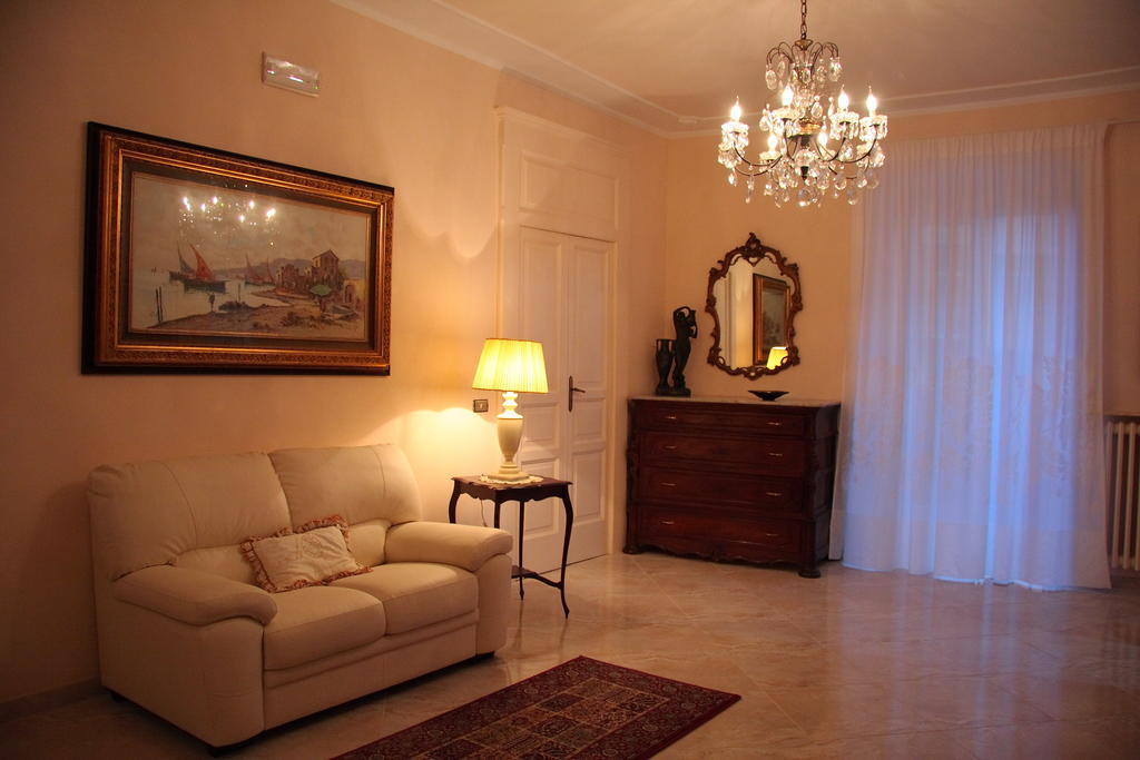 Borgo Antico Santa Lucia Bed and Breakfast Potenza Exteriör bild